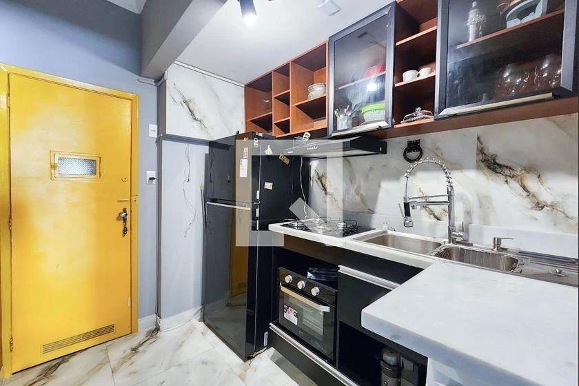 Furnished studio with 1 bedroom and 1 bath, 35 m² — photo 9
