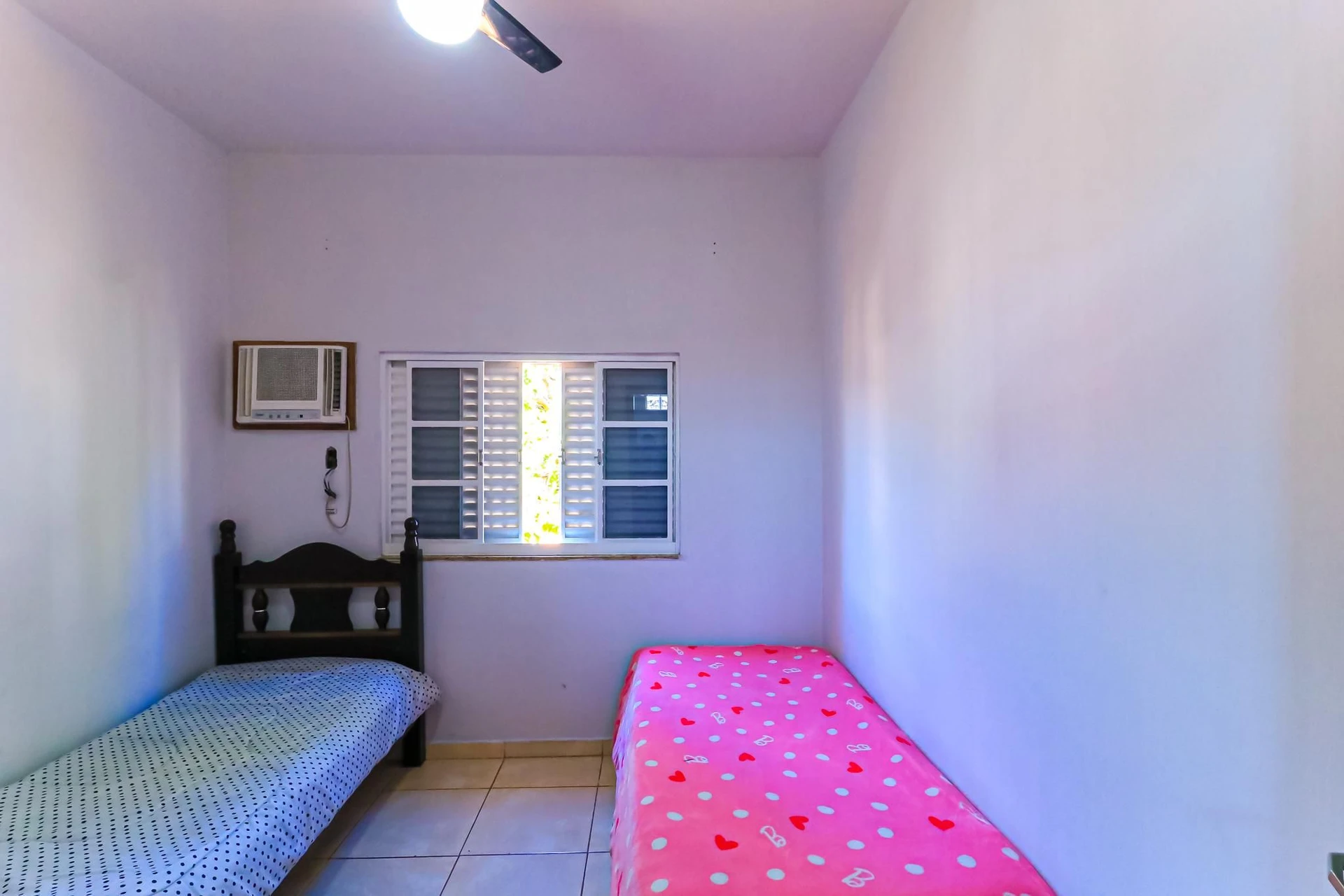 House, 200 m², with a washing machine — photo 20