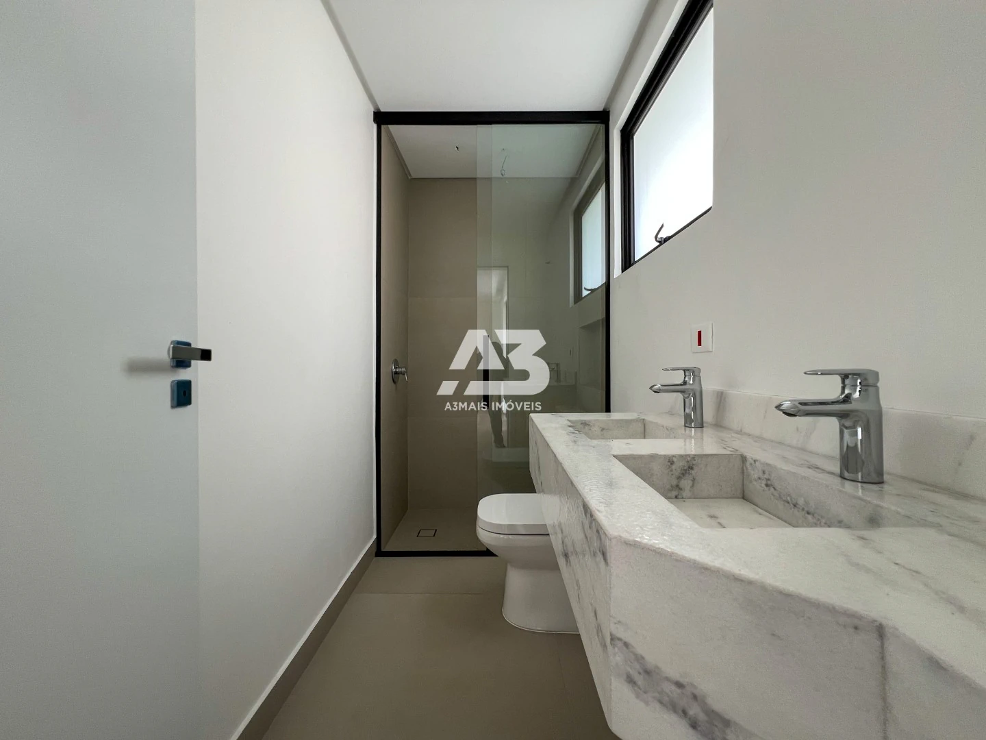 3-bedroom house, 1 with its own bathroom, 137 m², Curitiba — photo 16
