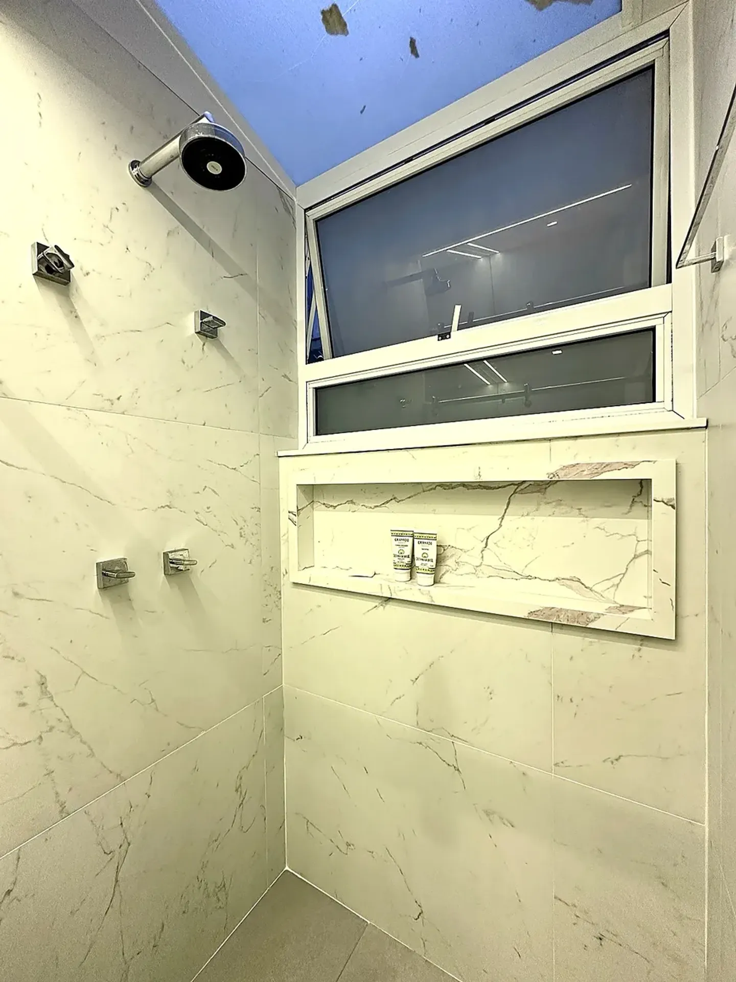 Apartamento mobiliado com 3 quartos e 3 banheiros — photo 37