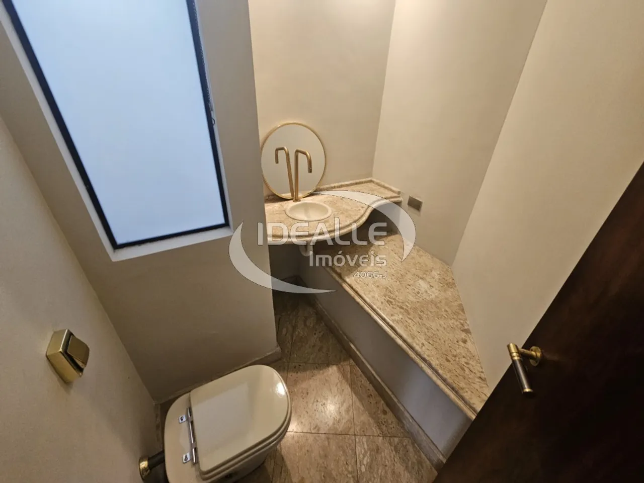 Мебльований будинок на 3 спальні з 4 ванними, 477,23 м² — photo 2