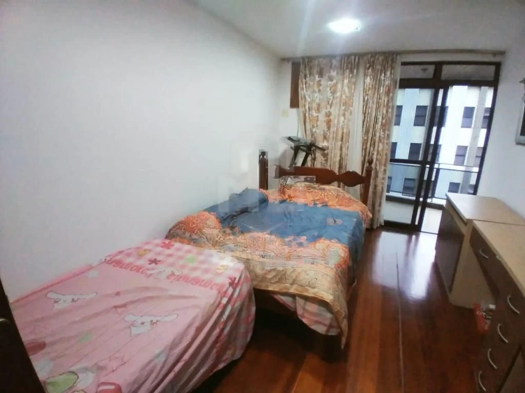 Unfurnished apartment with 6 bedrooms and 2 parking spots — photo 5