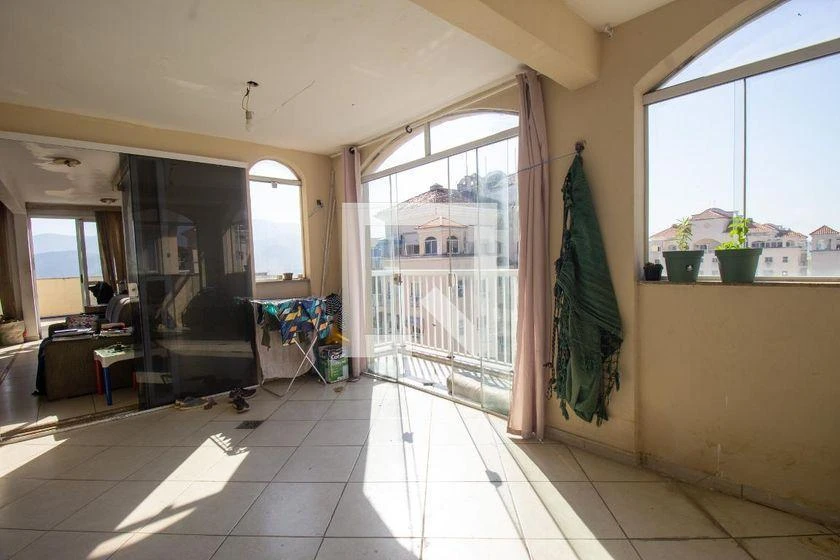 Apartamento com 4 quartos e 3 suítes, 204 m² — photo 3