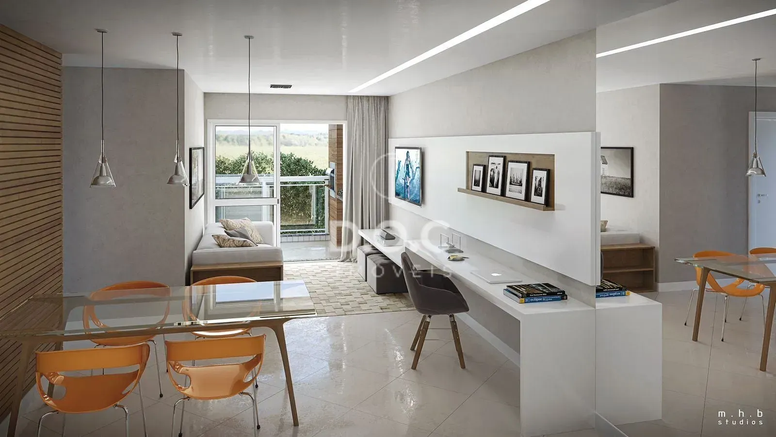 Balcony with a grill in a 2-bedroom apartment, 70 m² — photo 4