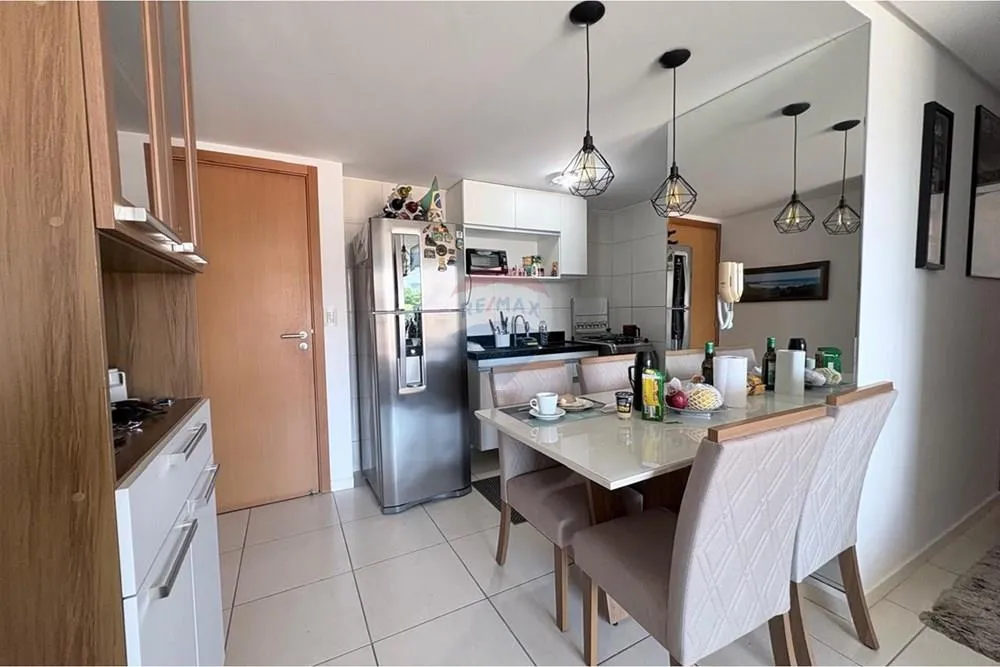 Furnished apartment with 2 bedrooms and a private BBQ — photo 6