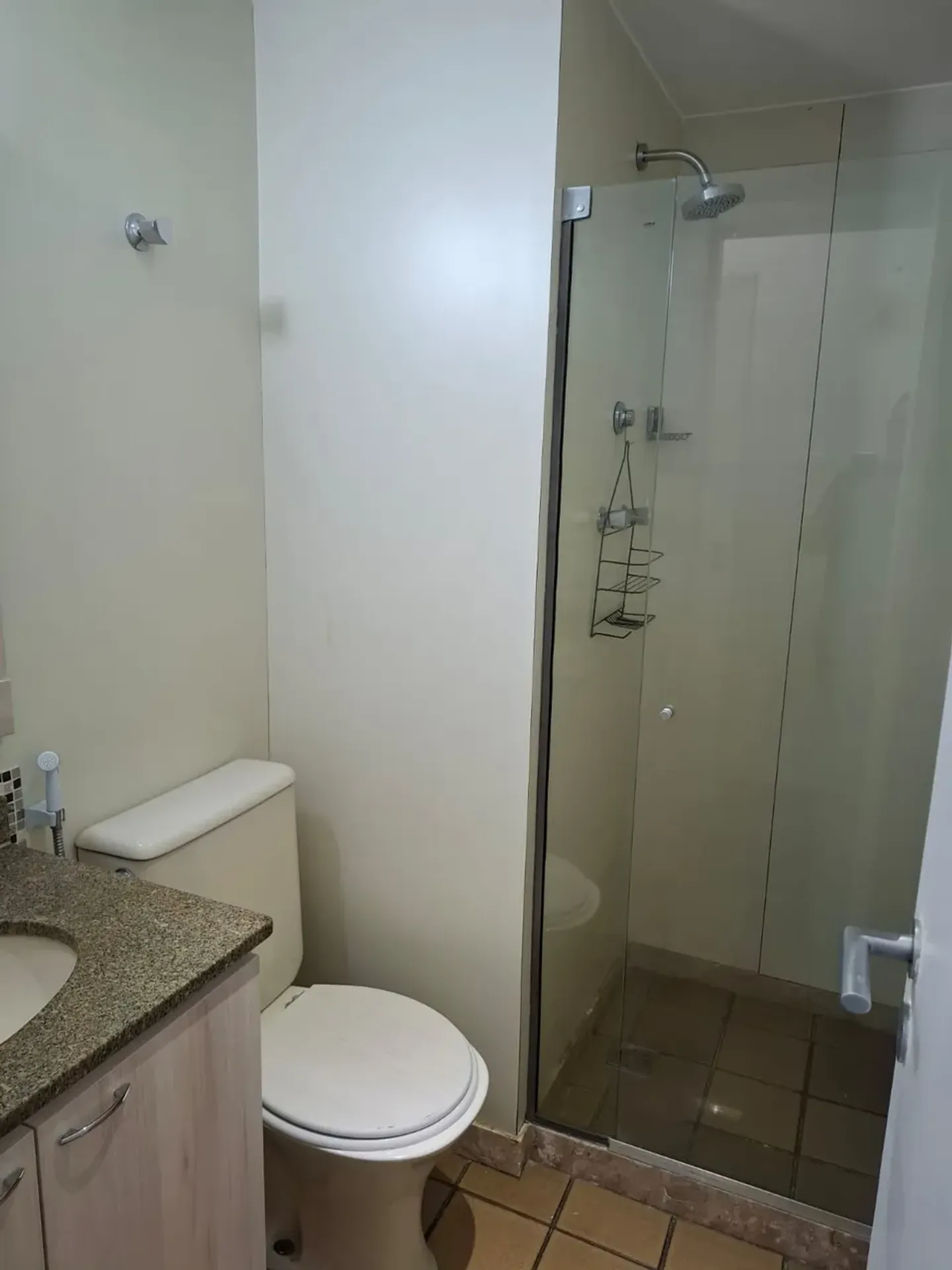 Apartment with 2 bedrooms, 3 bathrooms and a balcony — photo 30