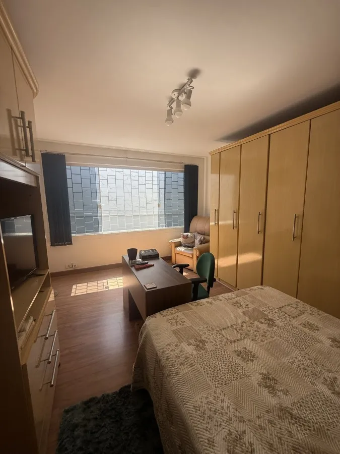 Furnished house, 300 m², with a bathtub — photo 10