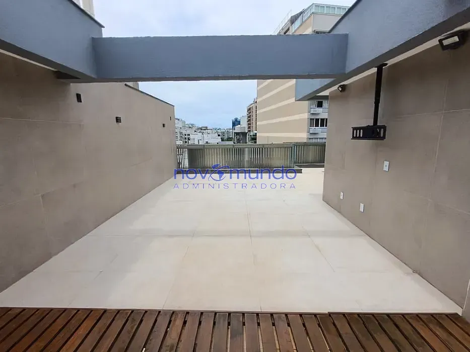 Apartment with 1 bedroom, 3 bathrooms and 2 parking spots — photo 6