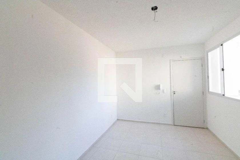 2-bedroom apartment with a closed-off kitchen — photo 23