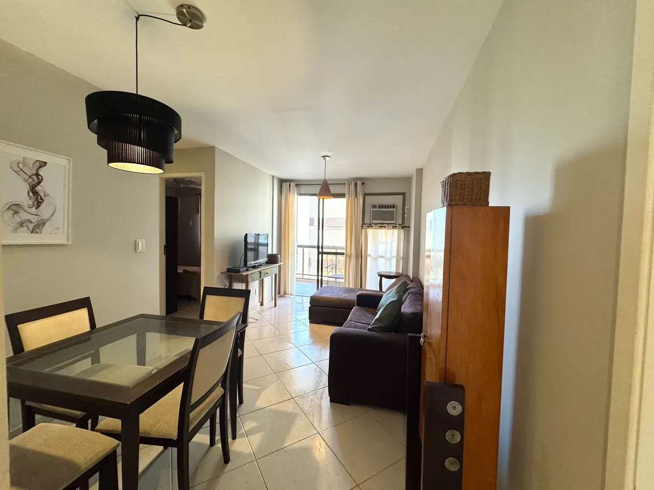 Furnished apartment with a balcony and 2 bedrooms — photo 25