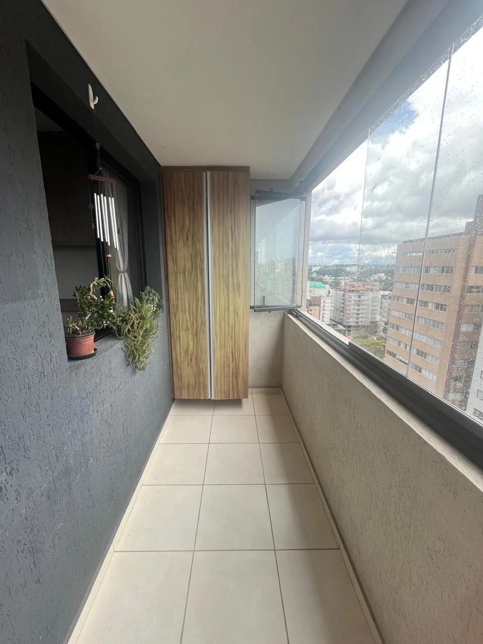 Furnished apartment, 48 m², with a glass-enclosed balcony — photo 31