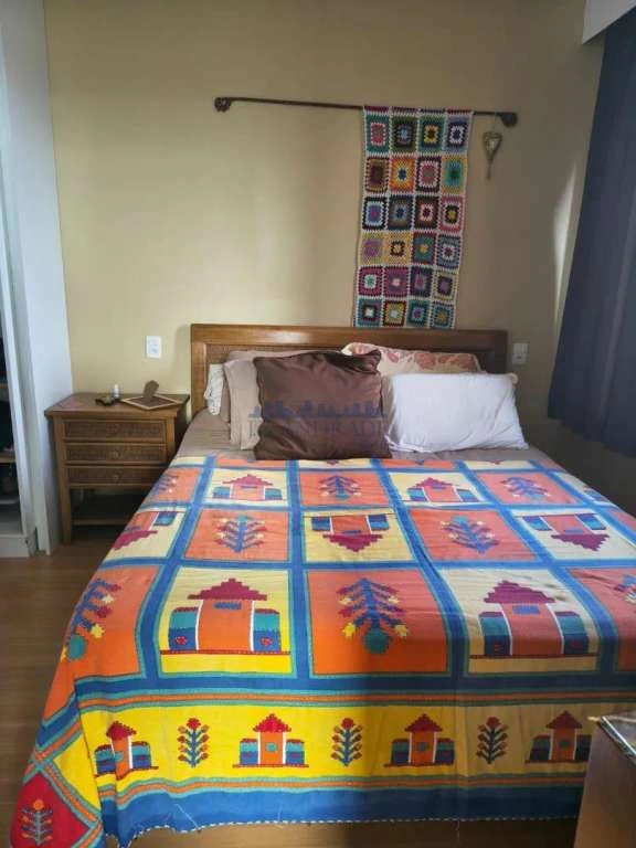 152 m² apartment with 4 bedrooms and enclosed balcony — photo 7