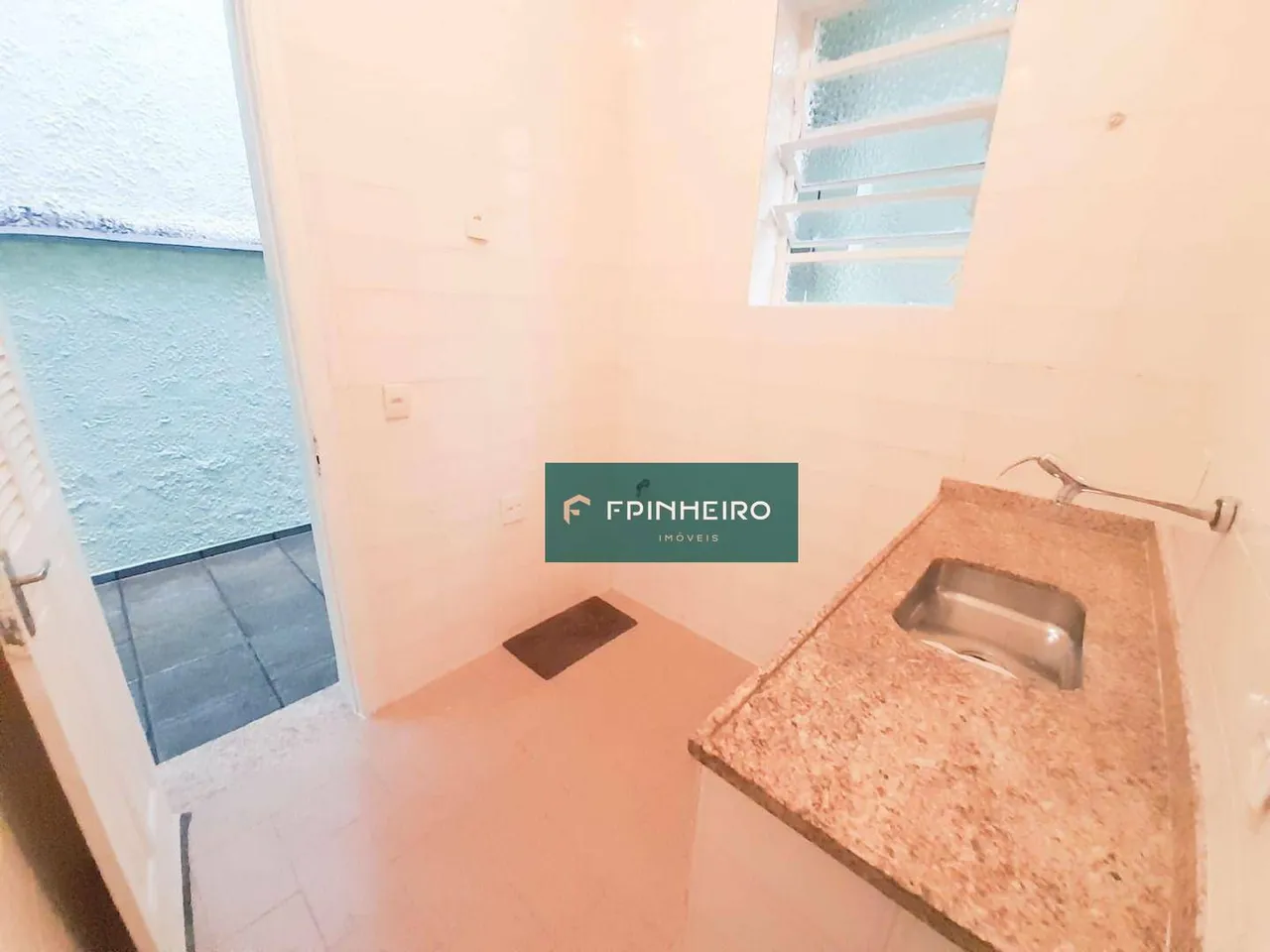 Квартира з 2 спальнями 55 м² без паркування — photo 2