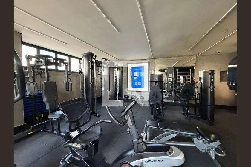 Студия 37 м² с балконом и компактной кухней — photo 10