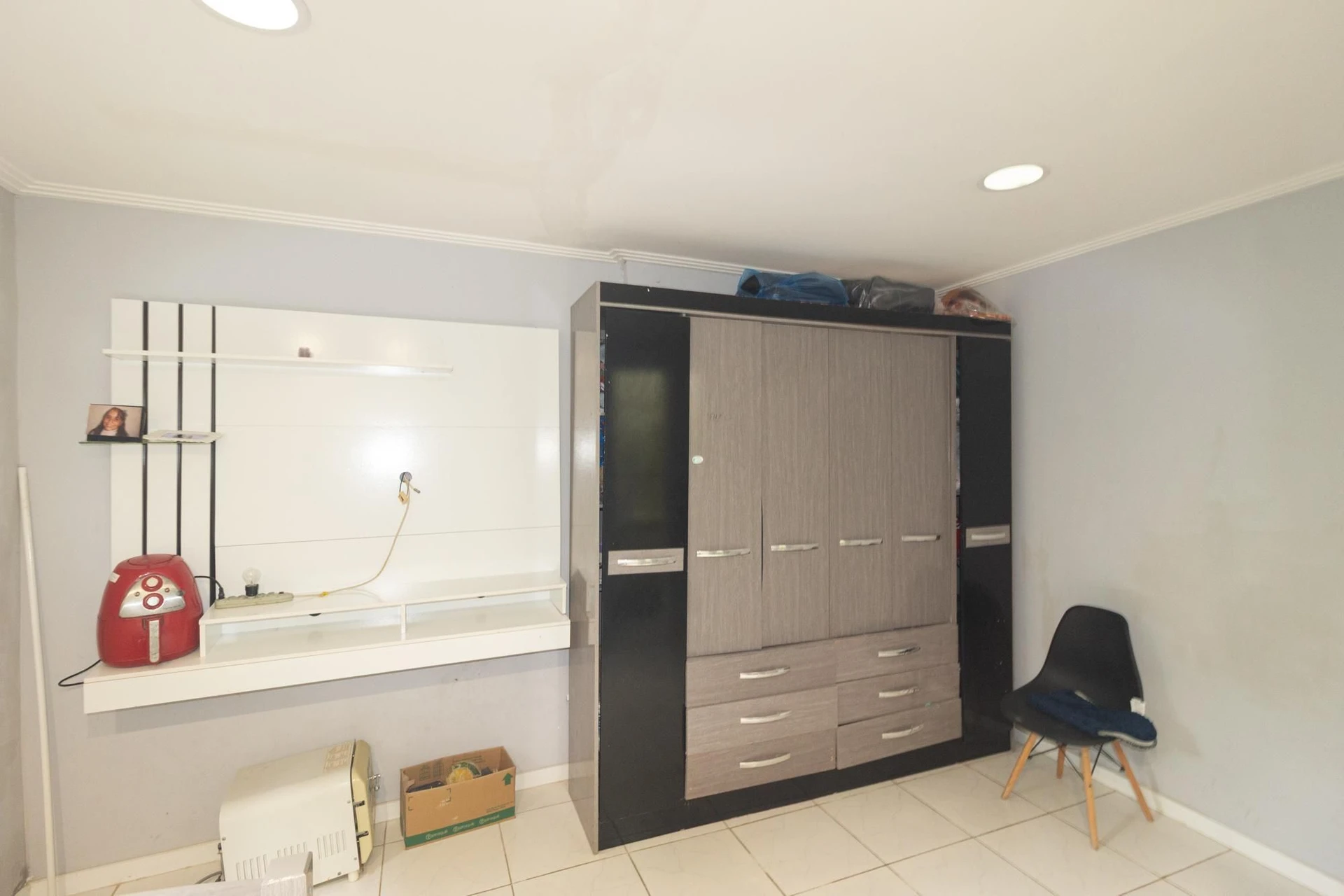 360 m² house with a home office and a garden — photo 19