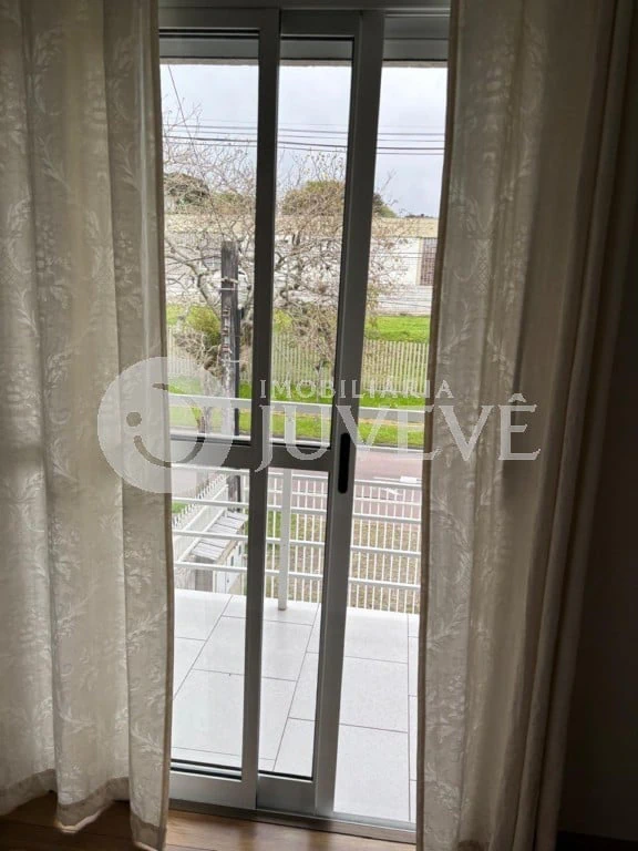 2-bedroom apartment with a washing machine in Curitiba — photo 17