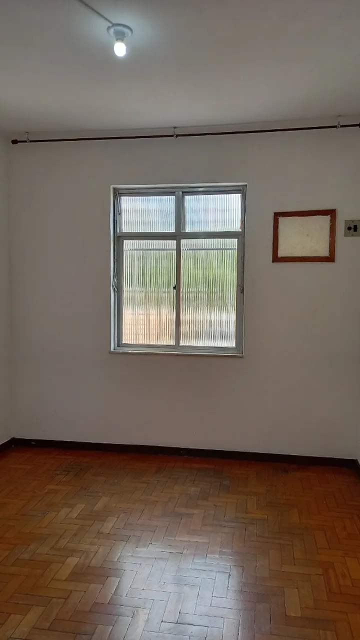 Apartment, 70 m², with wood or laminate floors — photo 3