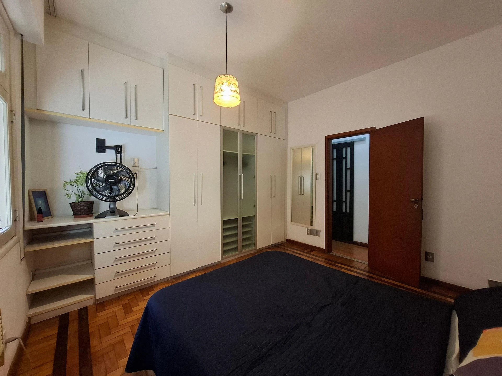 Furnished apartment, 110 m², with a glass-enclosed balcony — photo 8