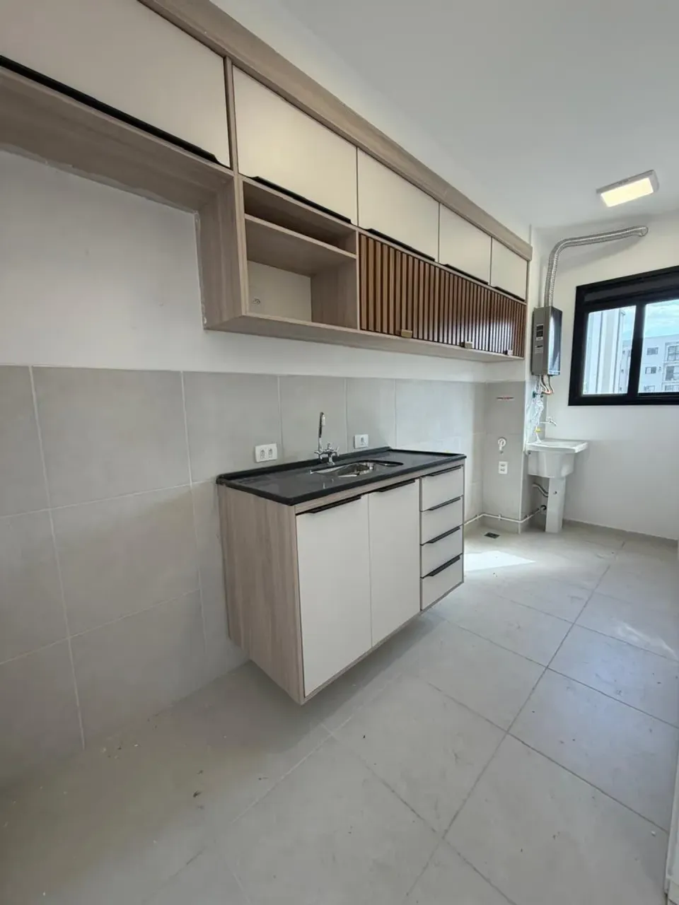 Apartment with 2 bedrooms, 42 m² and 1 parking spot — photo 2