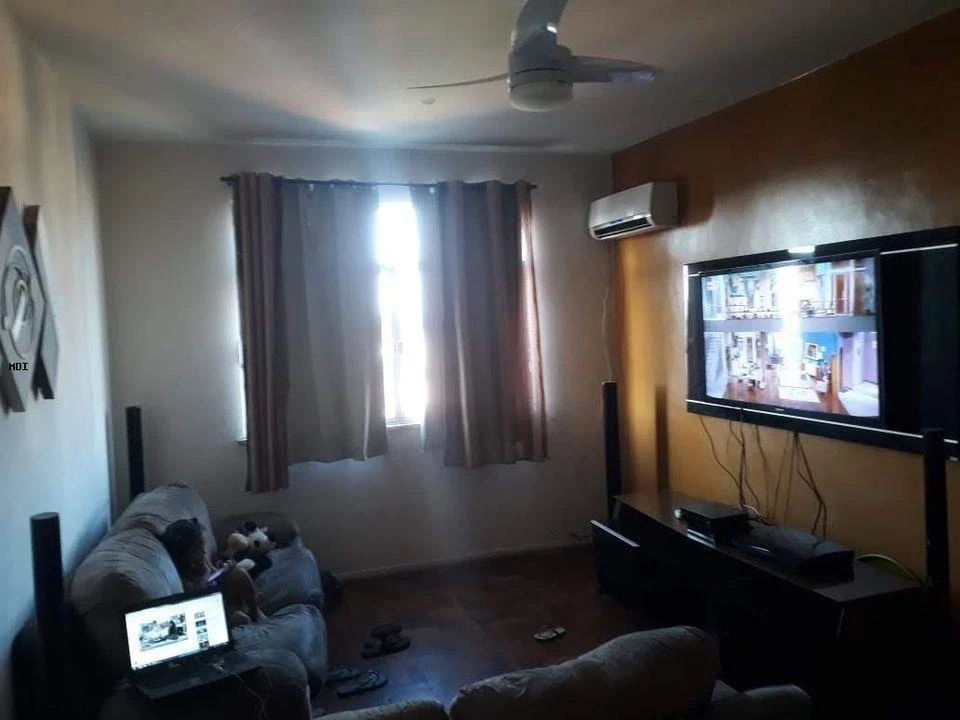 3-bedroom apartment with an en-suite and built-in wardrobes