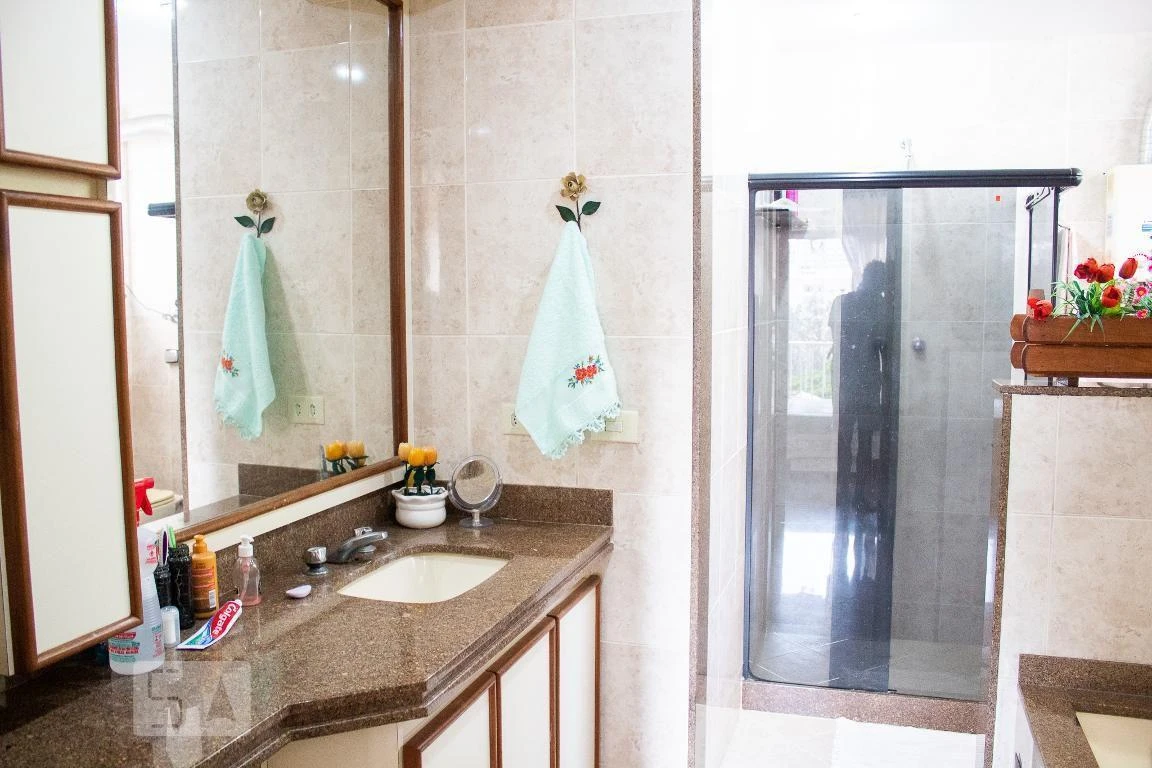 Apartment with 4 bedrooms (1 en-suite) and 167 m² — photo 31