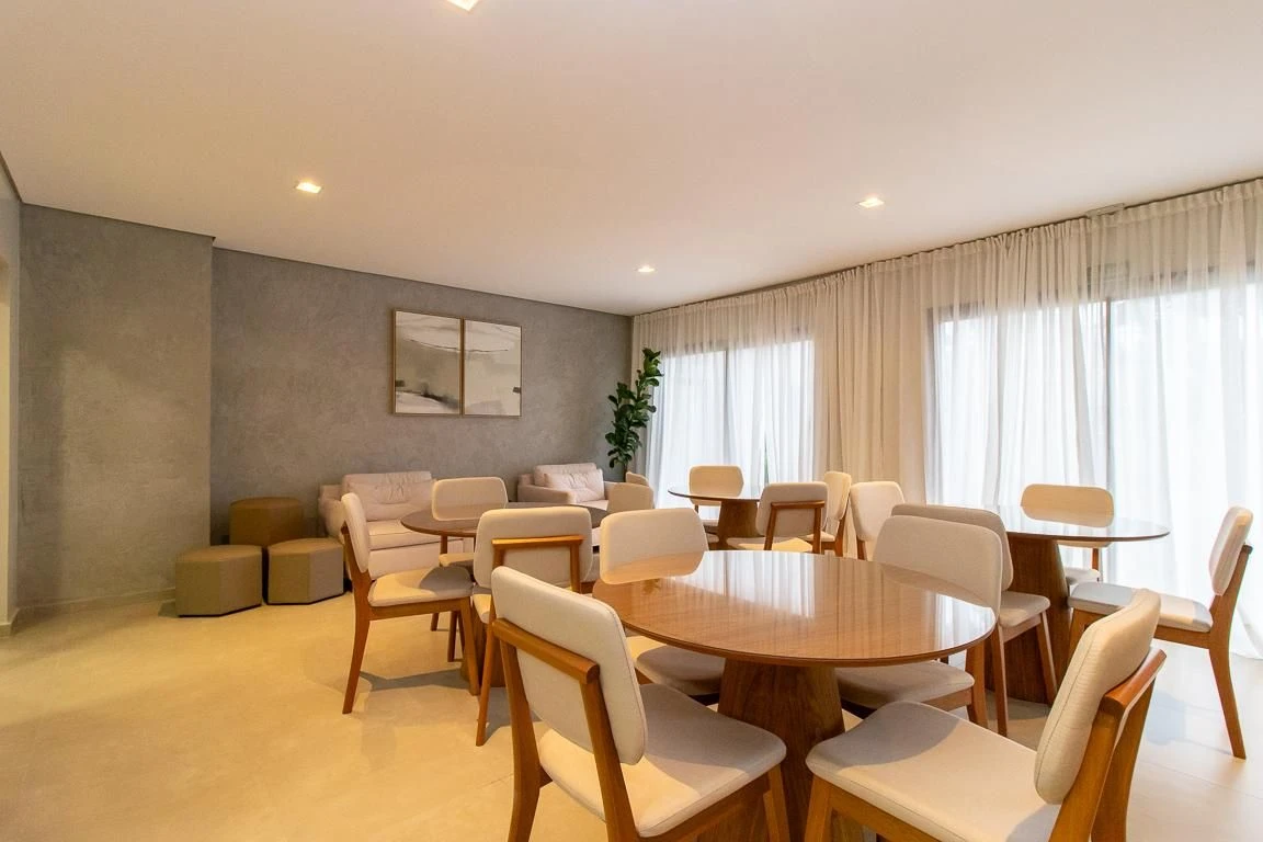 Furnished studio, 20 m², with floor-to-ceiling windows — photo 9