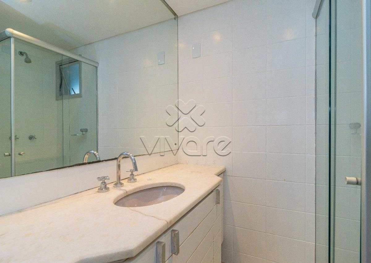 Furnished 77 m² apartment with 2 bedrooms and 2 baths — photo 13