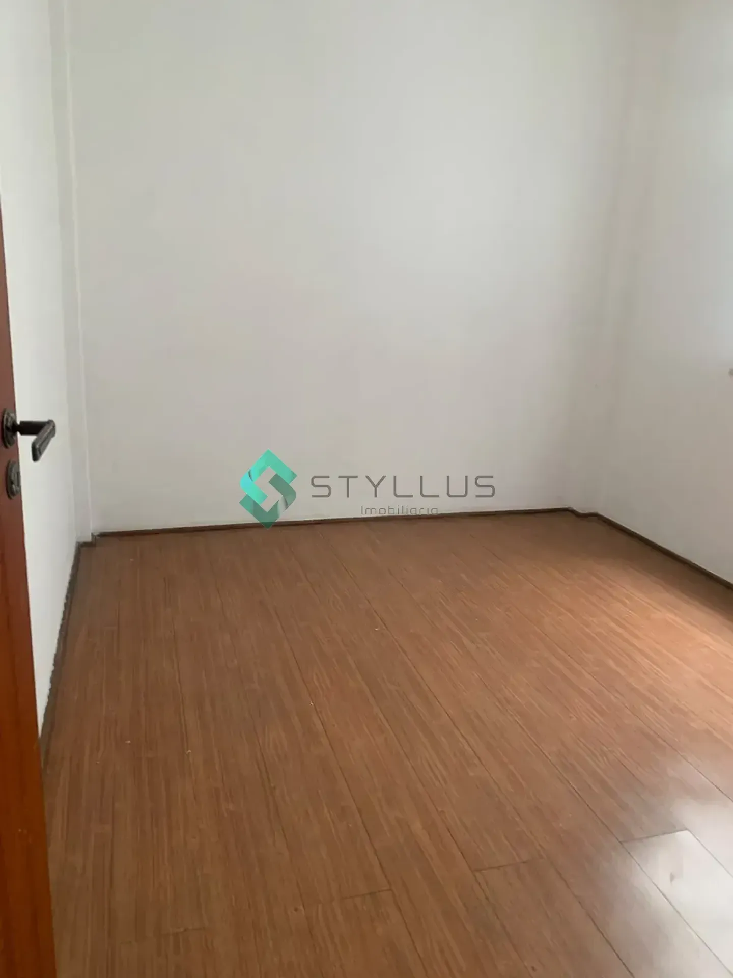 Apartment, 60 m², with wood or laminate floors — photo 18