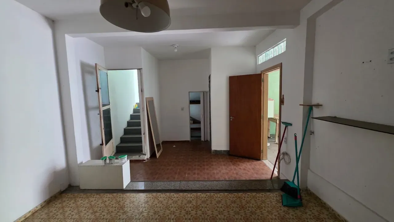 Casa com 3 quartos e 2 banheiros, com garagem para 2 carros — photo 28