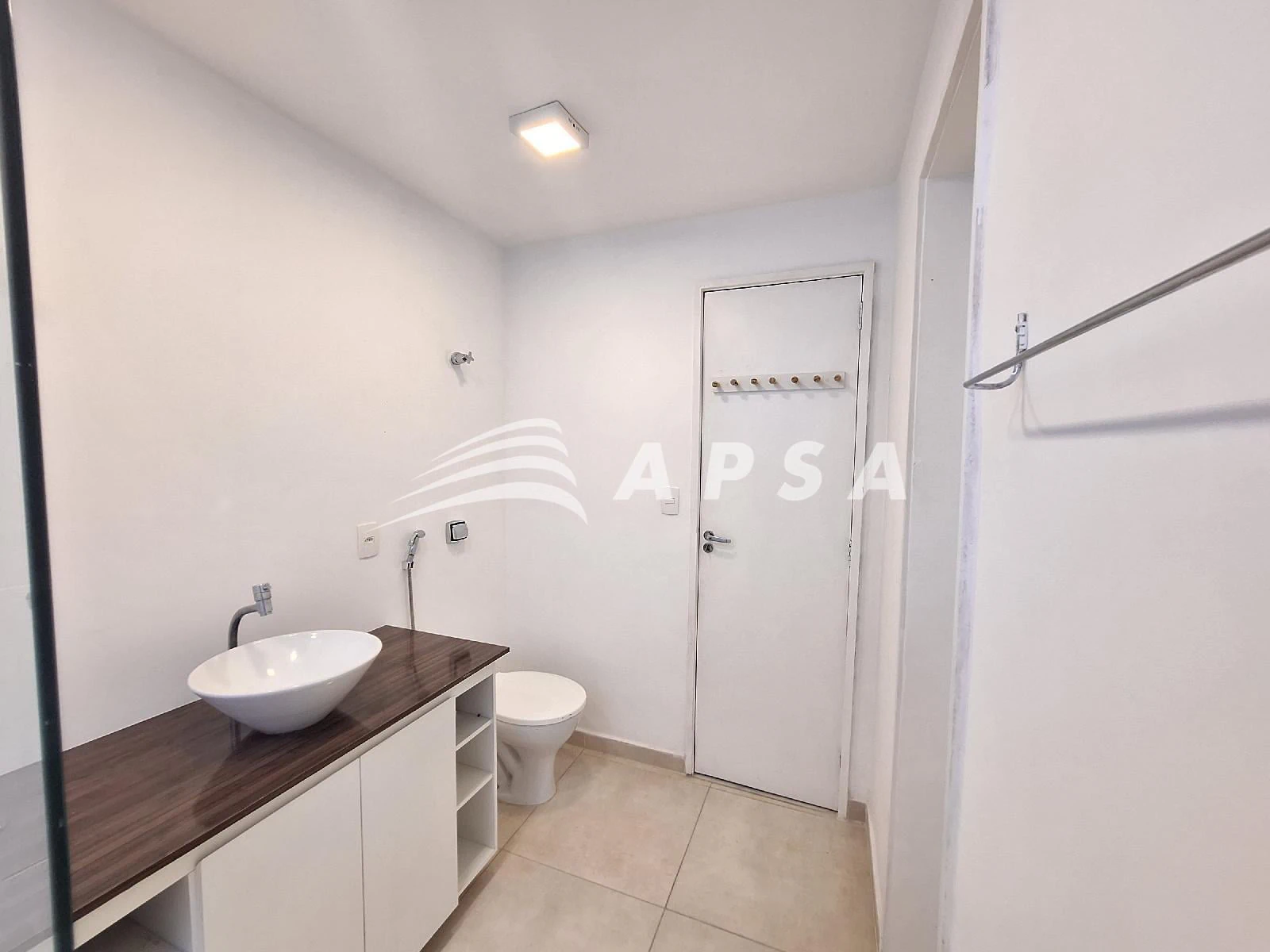 Apartamento triplex de 2 quartos com garagem para 2 carros — photo 12