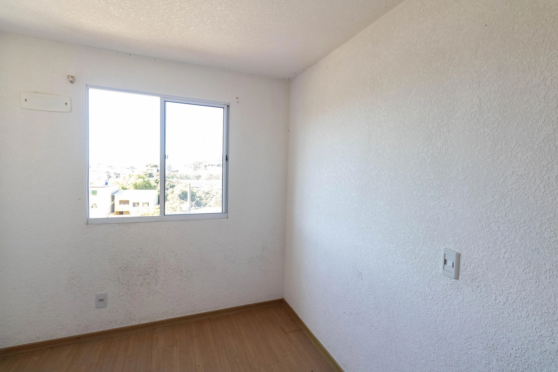 Apartment with 2 bedrooms, compact kitchen and 1 parking — photo 10