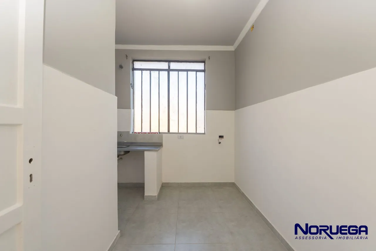 Unfurnished apartment with no parking and 3 bedrooms — photo 2