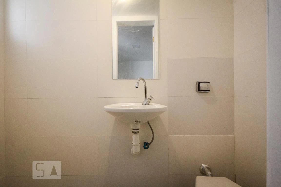 197 m² rental coverage with 2 bedrooms and 3 baths — photo 37