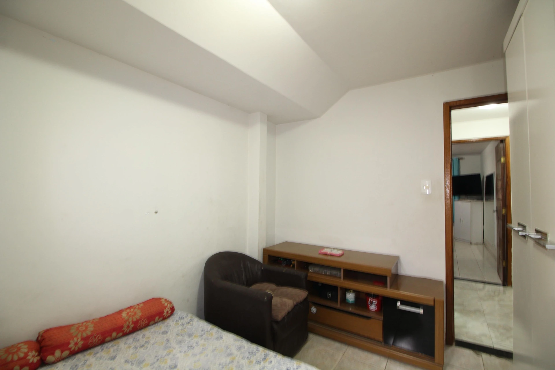 2-bedroom house with a washing machine in Rio de Janeiro — photo 27