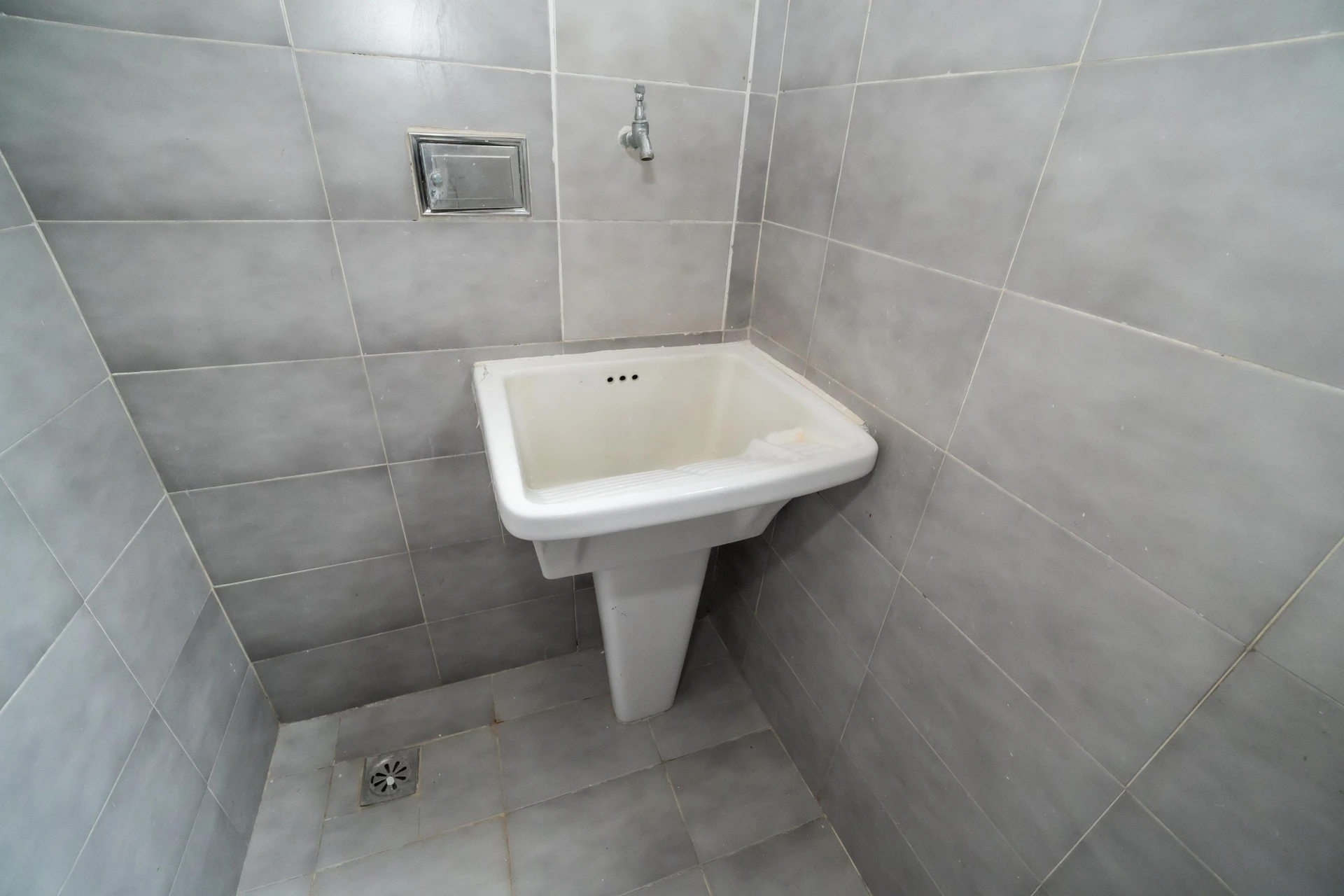 2-bedroom apartment, 52 m² — photo 25