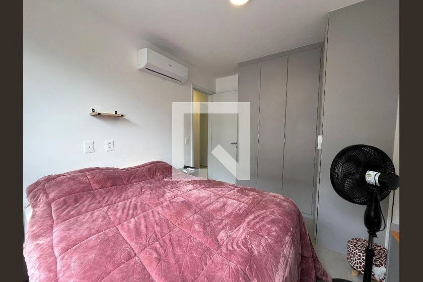 Balcony with a grill in a 3-bedroom apartment, 89 m² — photo 6