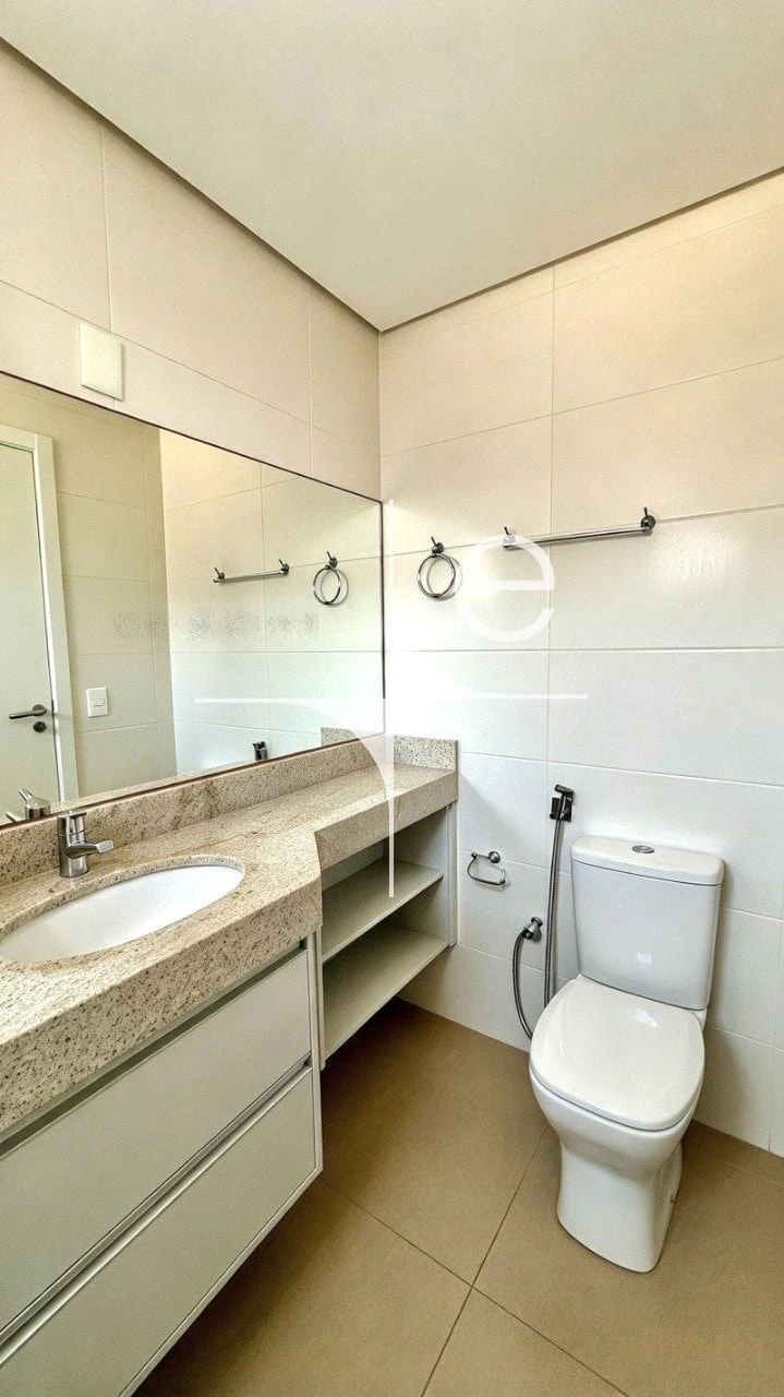 Mountain view in a 2-bedroom apartment, 76 m² — photo 3