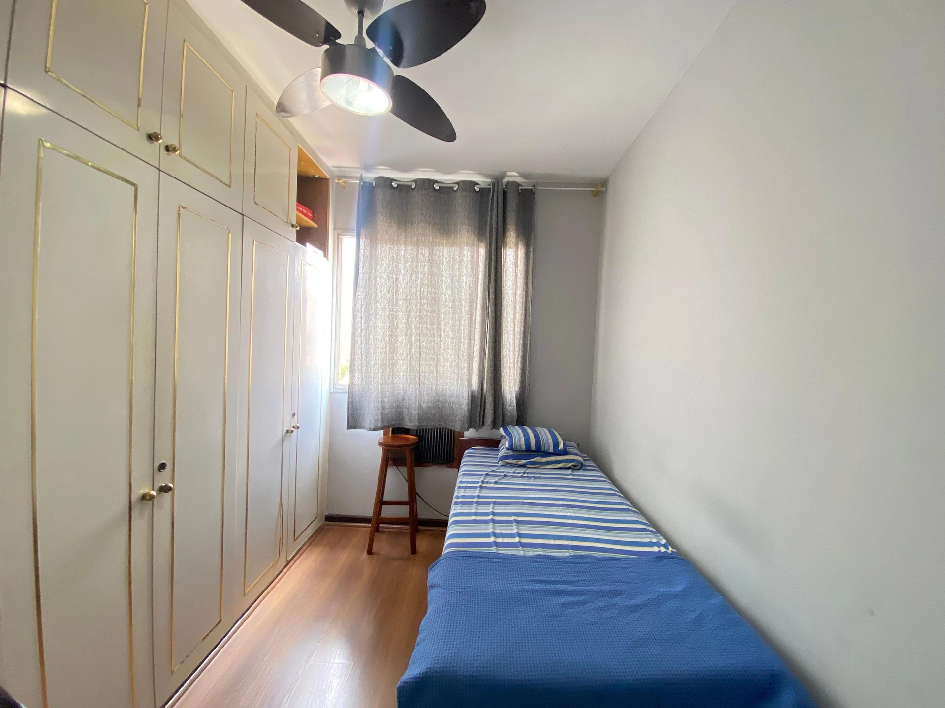 Furnished 2-bedroom apartment with 1 parking space — photo 16
