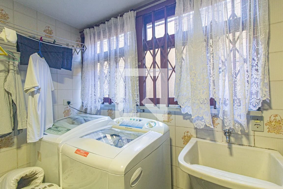 Ванна та 4 спальні: будинок 350 м² — photo 56