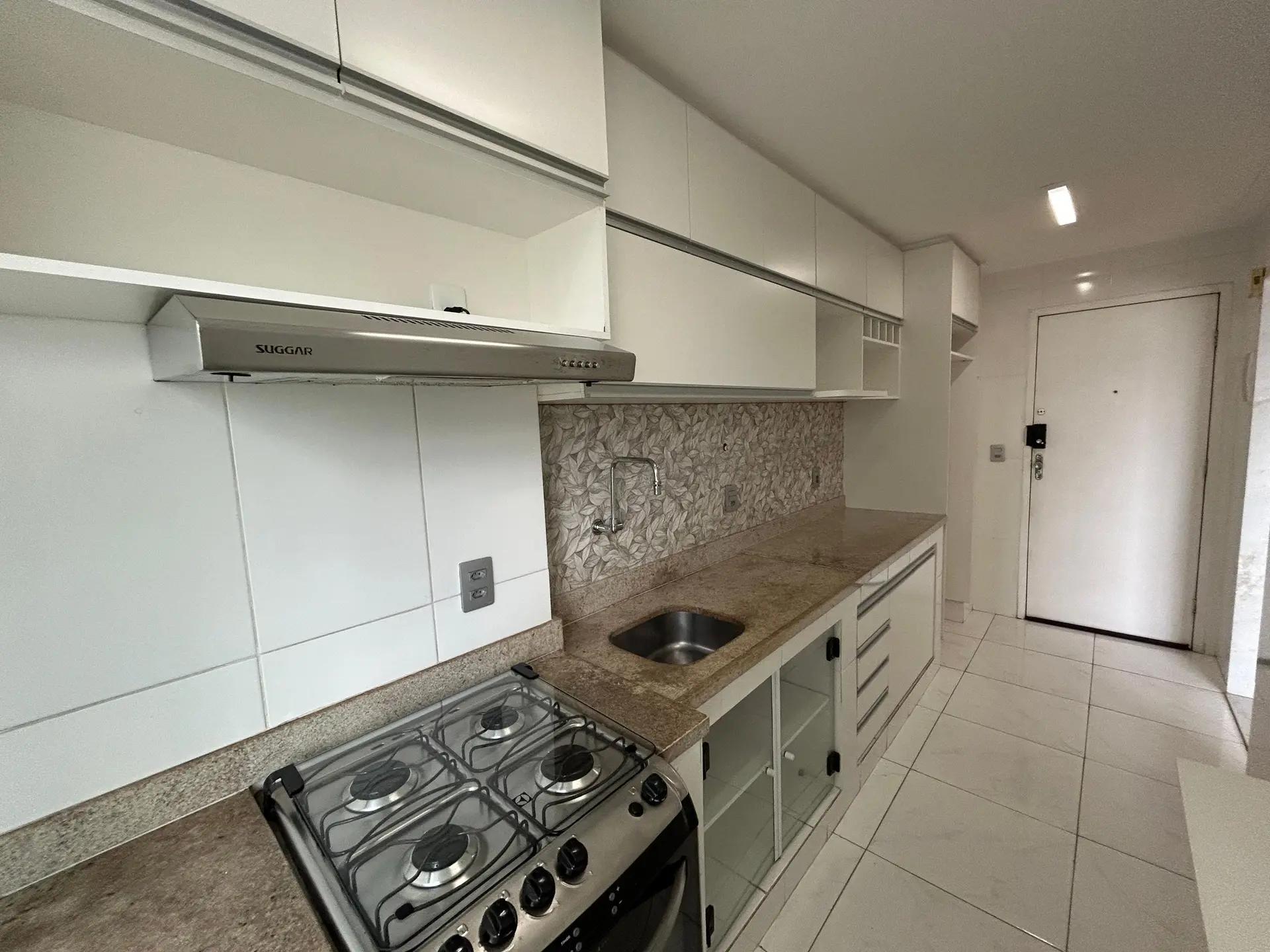 Home office in a 2-bedroom apartment, 47 m² — photo 8