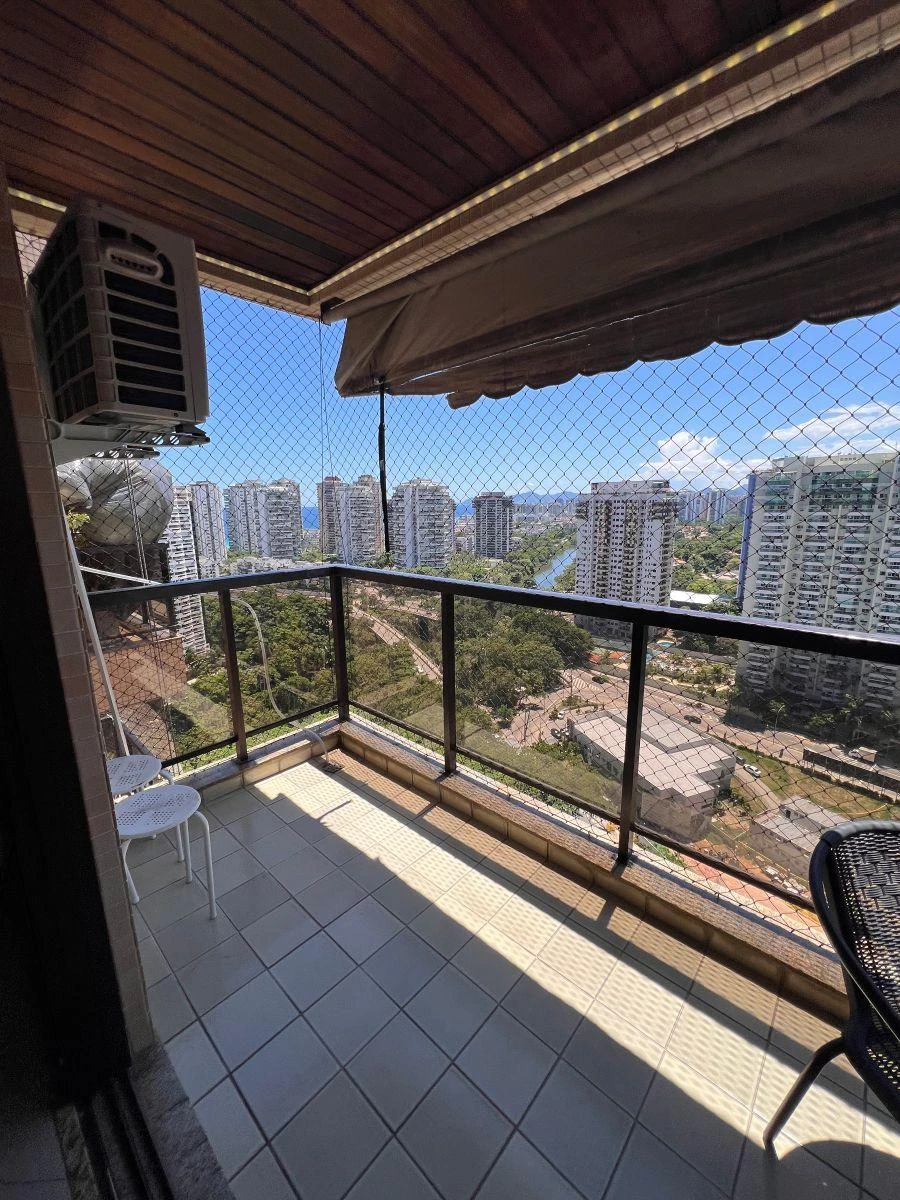 Duplex penthouse 173 m² with 3 bedrooms and suite — photo 18