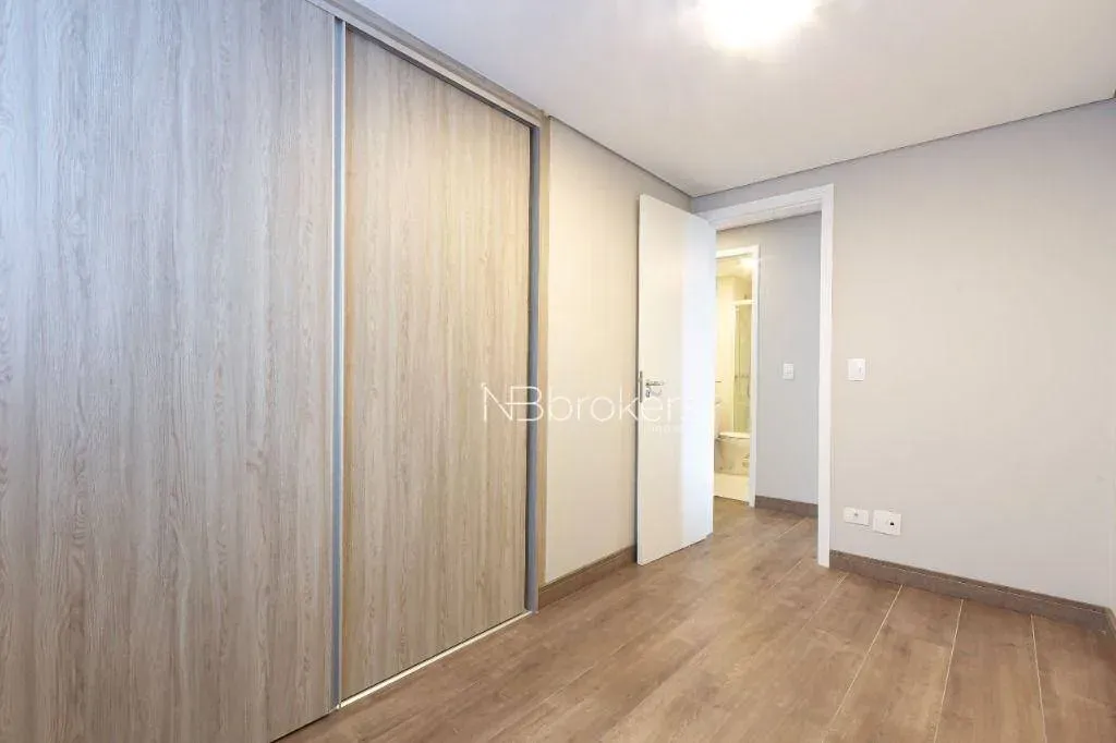 Furnished 2-bedroom apartment with private garden — photo 49