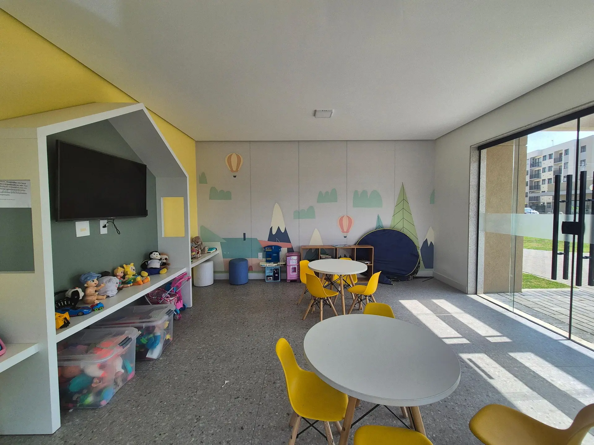 Apartamento de 2 quartos em condomínio com academia — photo 32