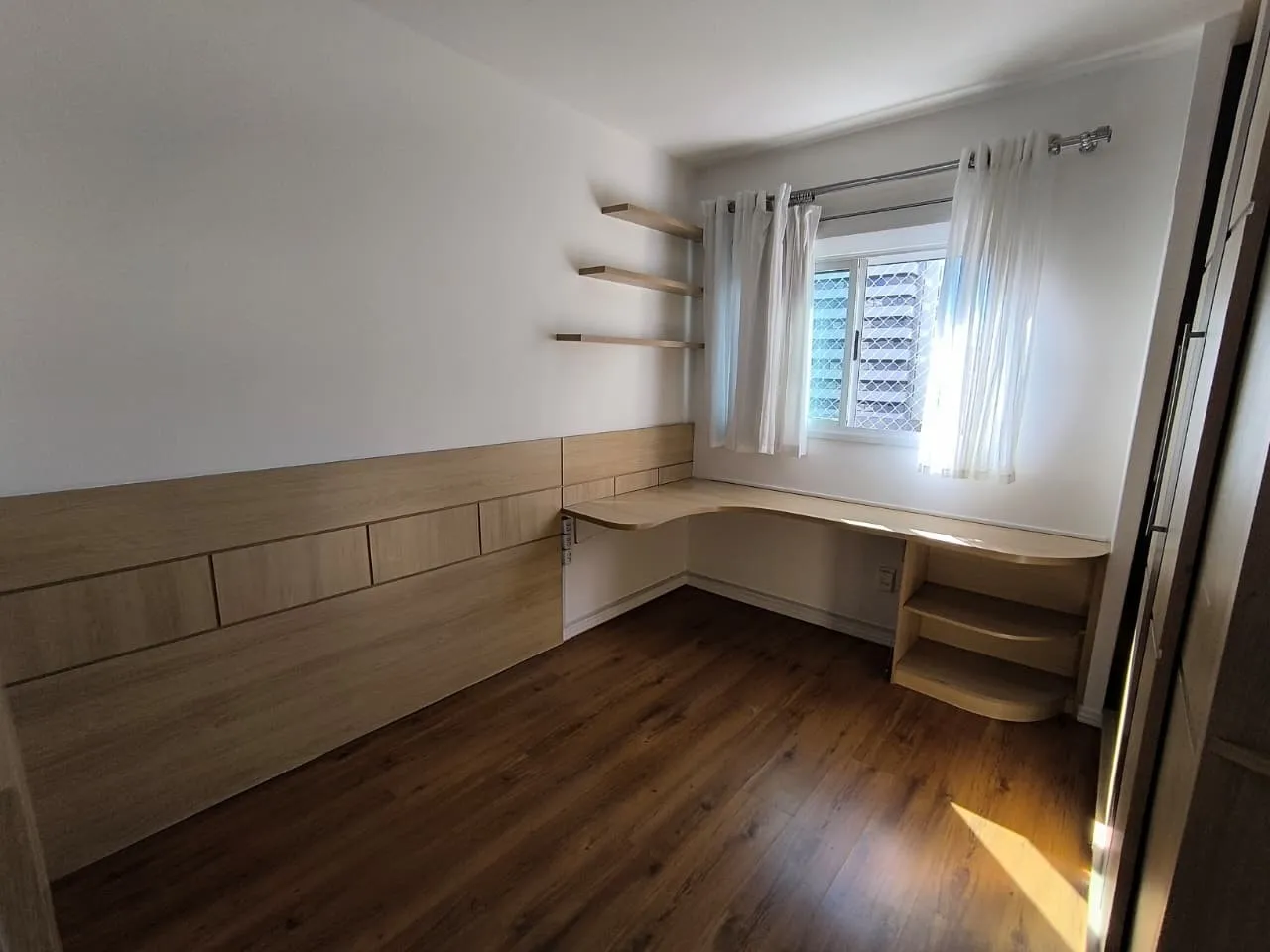 Apartamento de 3 quartos com varanda e 126 m² — photo 23