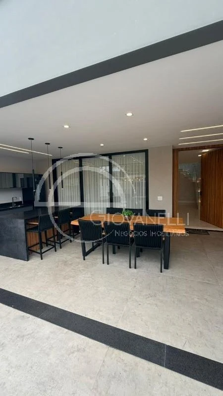 Furnished triplex house with 4 en-suite rooms — photo 14