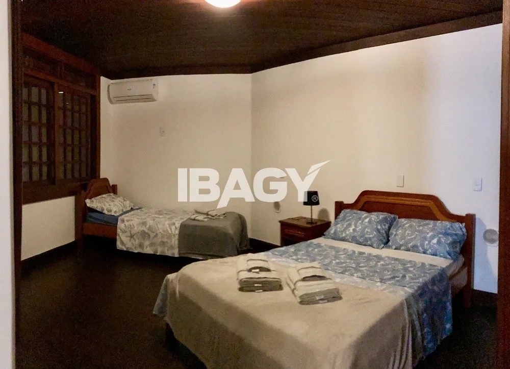 Casa amueblada con 5 dormitorios y 600 m² — photo 20