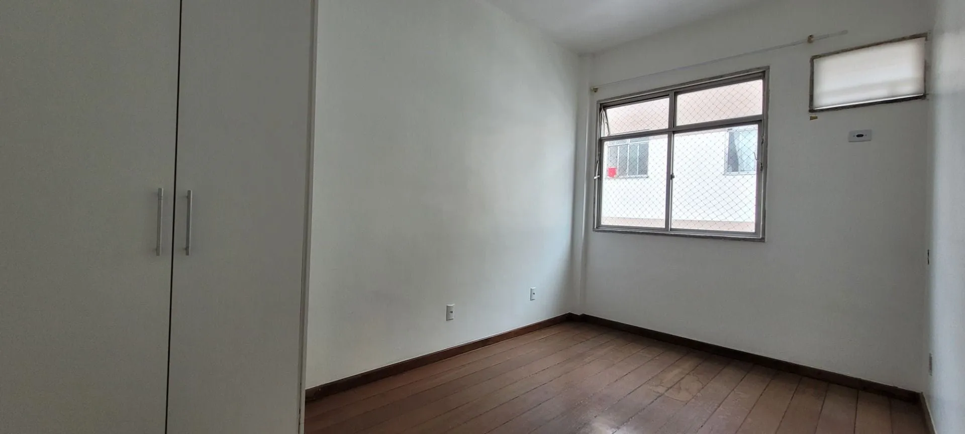 Квартира 96 м² з 2 спальнями та балконом — photo 5
