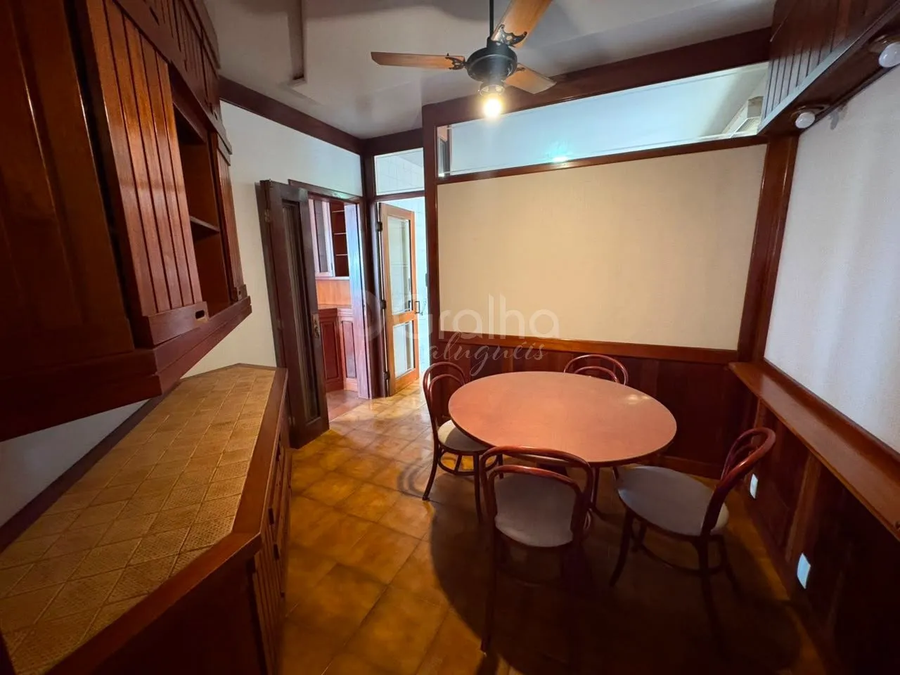 3-bedroom apartment with 446 m² and 2 parking spots — photo 54