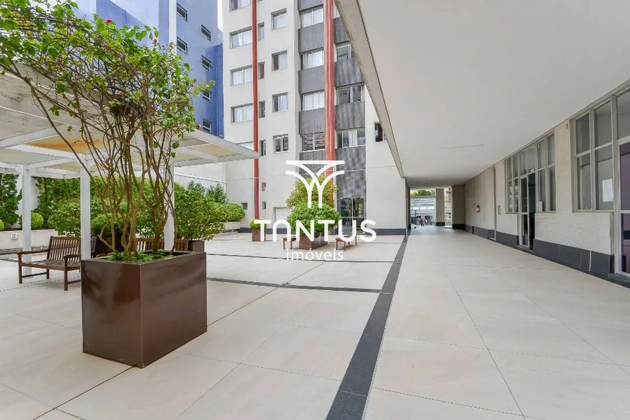 2-bedroom apartment with a home office in Curitiba — photo 41