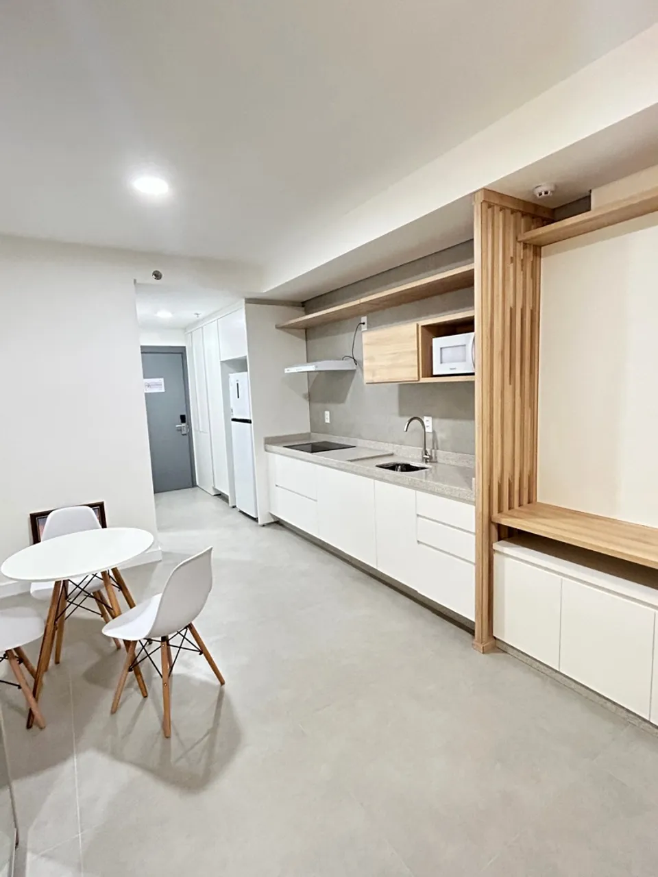 Furnished apartment, 31 m², with a home office — photo 4